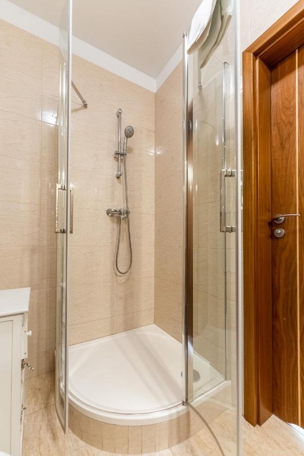 Aqua Marina Plaza-Basen Appartement Miedzyzdroje Buitenkant foto
