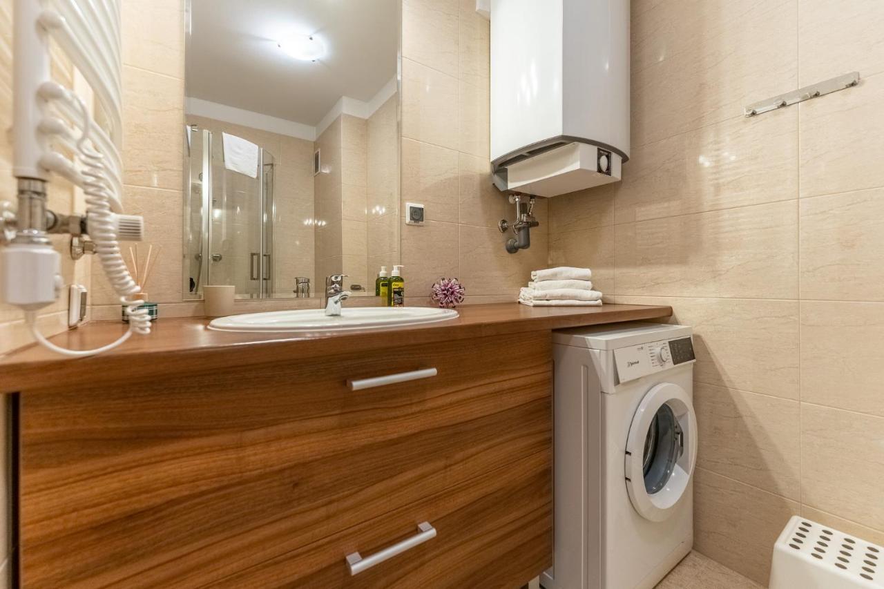 Aqua Marina Plaza-Basen Appartement Miedzyzdroje Buitenkant foto